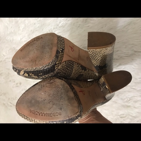 BCBG Max Azria Snake Skin Print Leather Block Heel - Picture 4 of 5